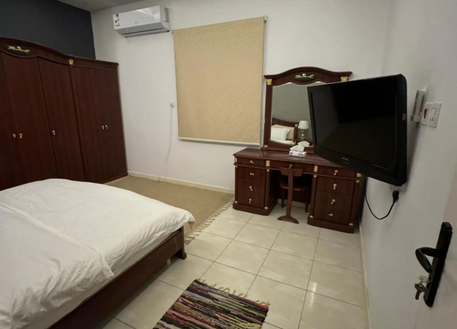 شقه مودرن بغرفه سينما Apartment Riyadh